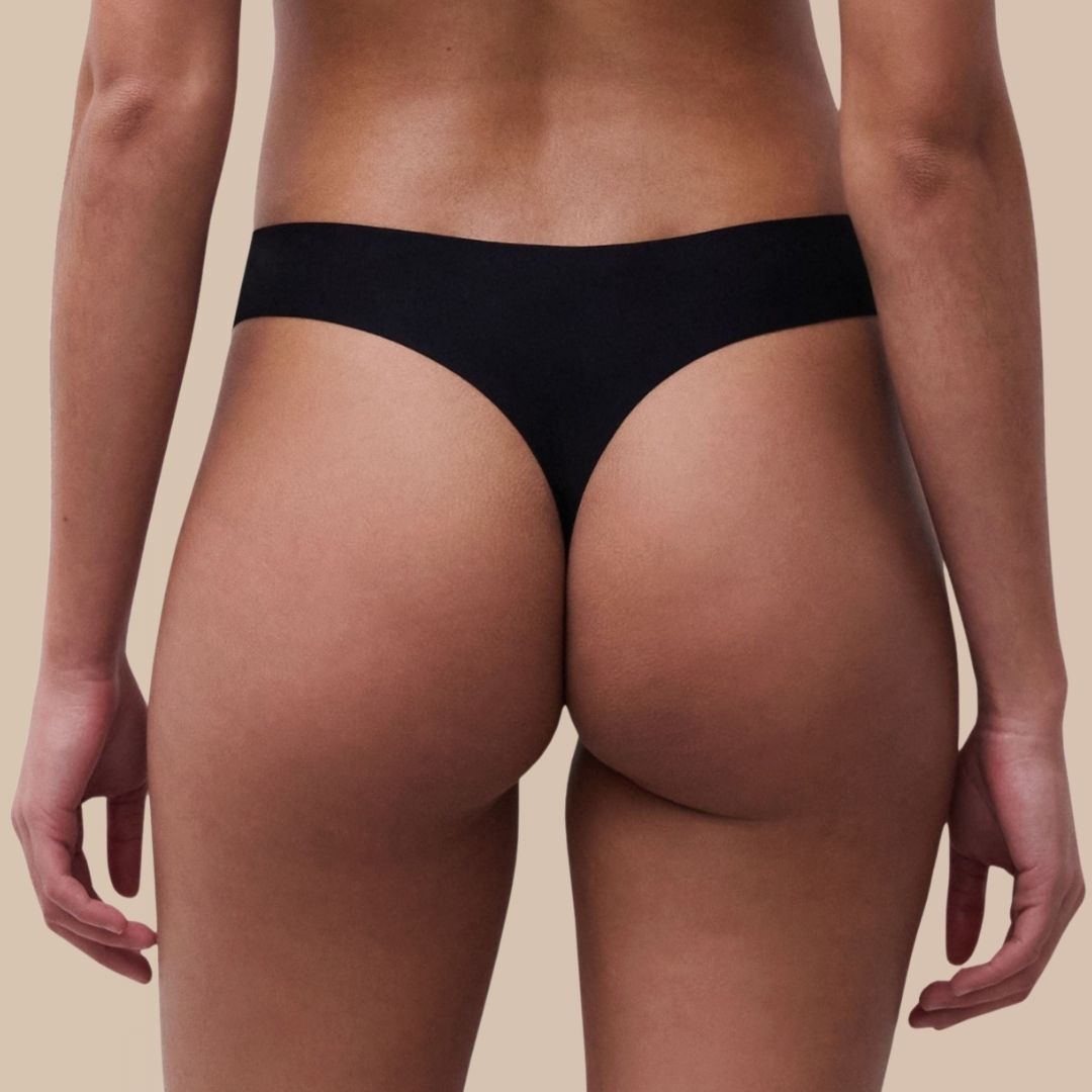Le String · Anti-pertes blanches